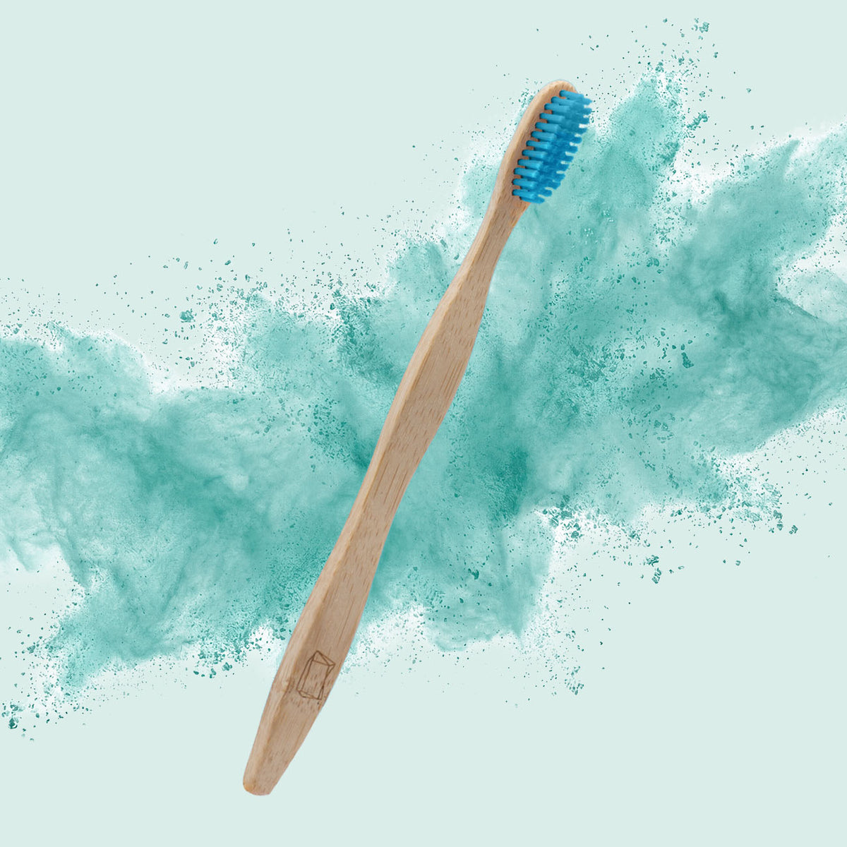 Bambuszahnbürste mit blauen Borsten
