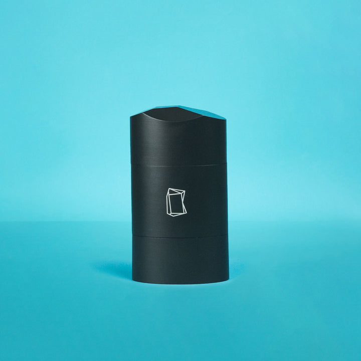 Produktbild Festes Deobehälter Theo aus Aluminium schwarz