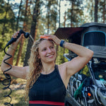 Outdoor-Dusche beim Camping mit festem, biologisch abbaubarem Duschbrocken